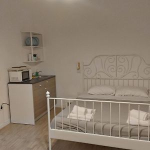 Estudio Estándar con Cama King